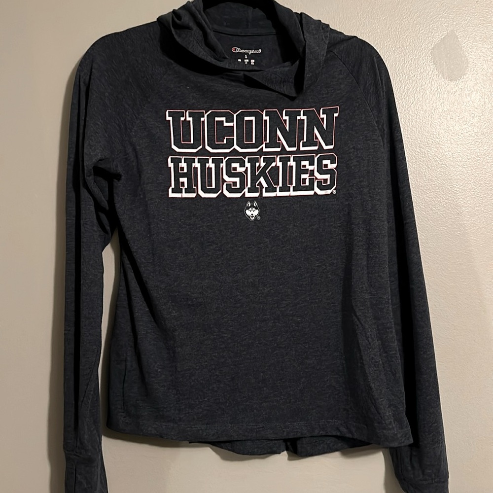 Uconn Huskies long sleeve hooded shirt